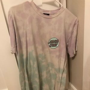 Santa Cruz tee